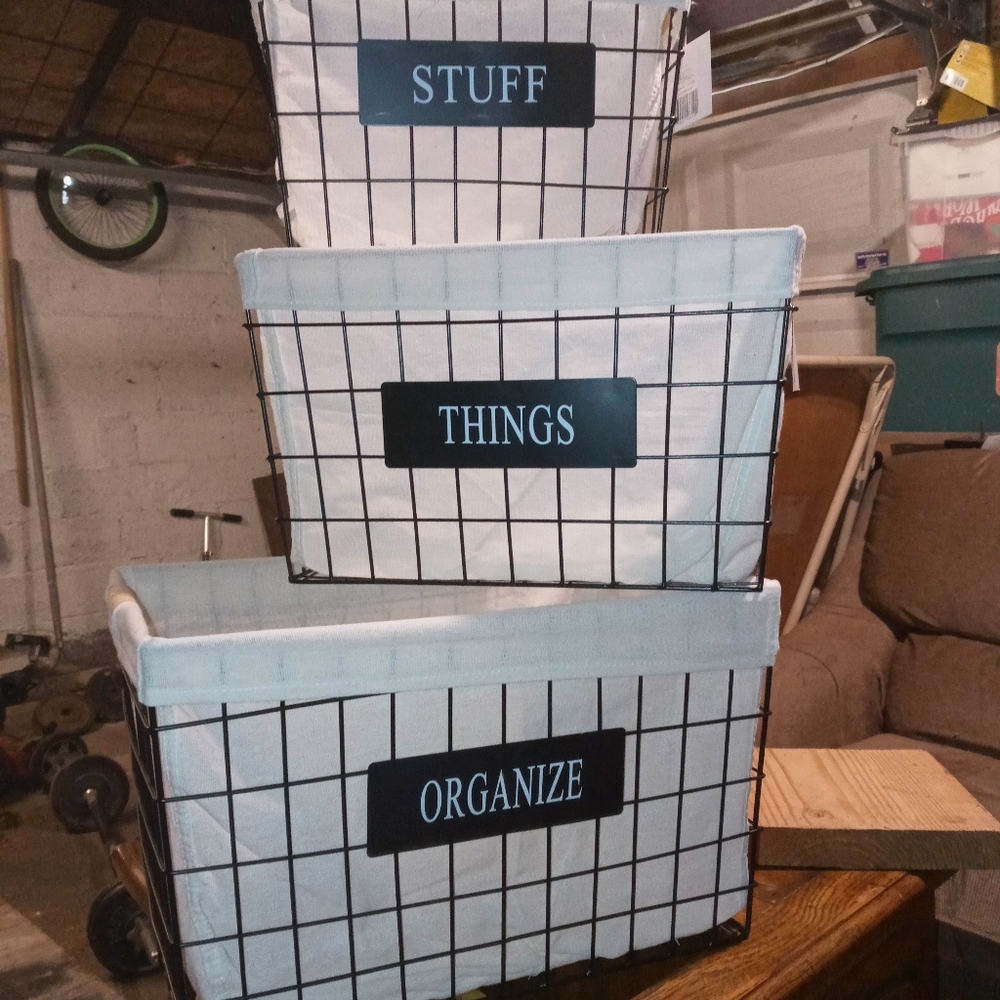 Organizing wire baskets